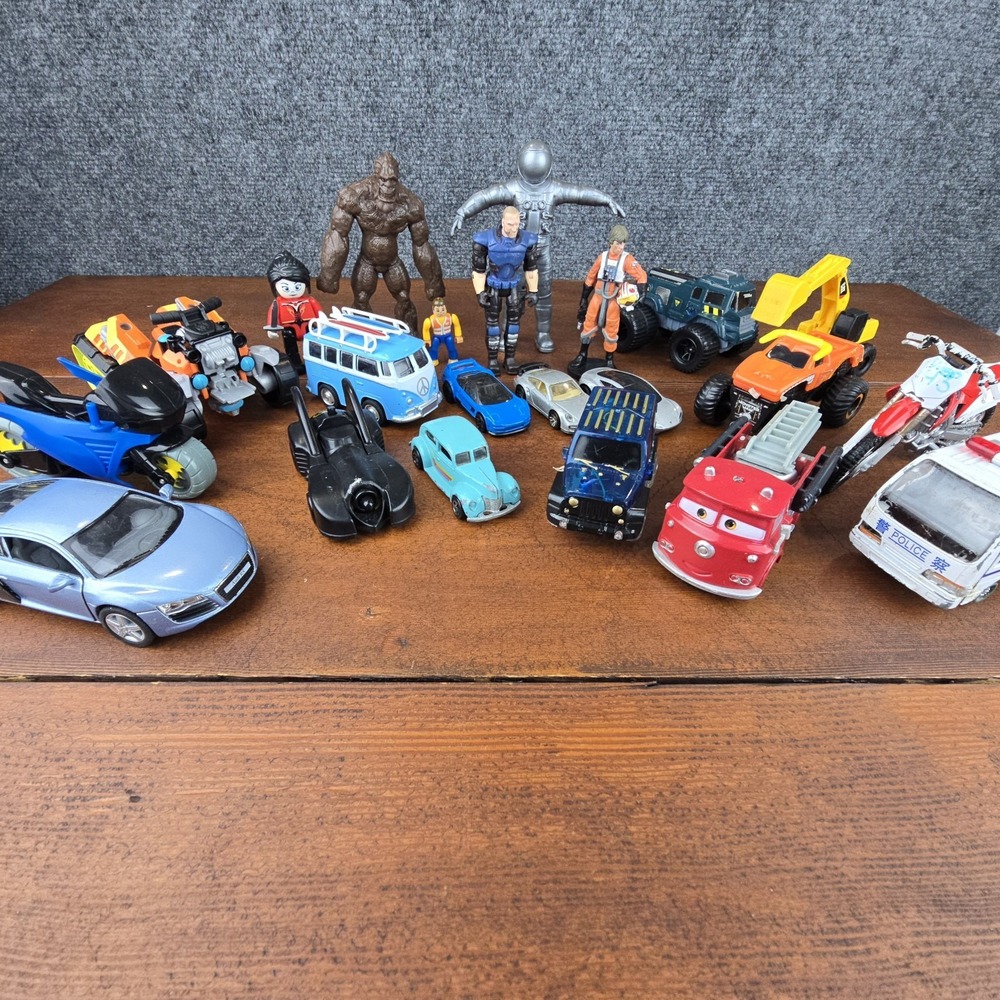 Mixed Toy Lot – 21 Pieces – Diecast Cars, Action Figures, Trucks, Motorcycles...